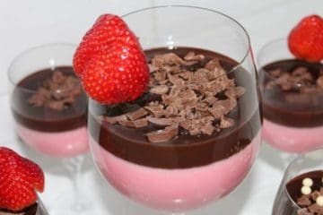 Strawberry Mousse (using Pettina Fond Suisse)