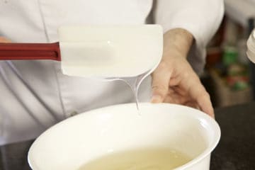 Glaze for Pastries and Fermented Goods (Using Super Glossy Natural)